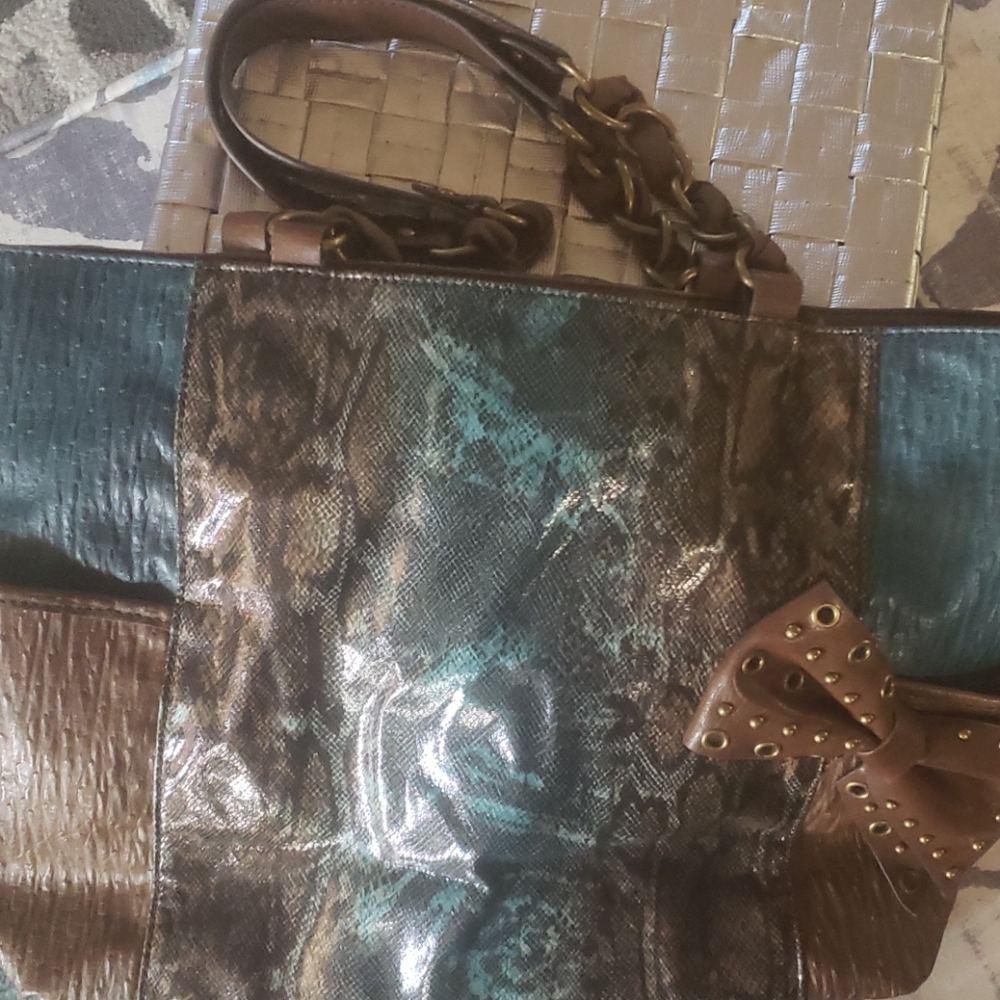 🍉Jessica Simpson Vegan Leather & Snake Print Tote